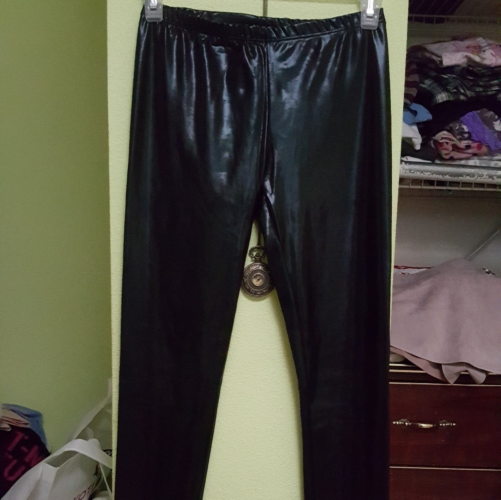 Leather leggings
